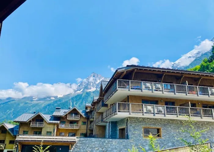Mont-blanc Balcony & Walking Center 아파트